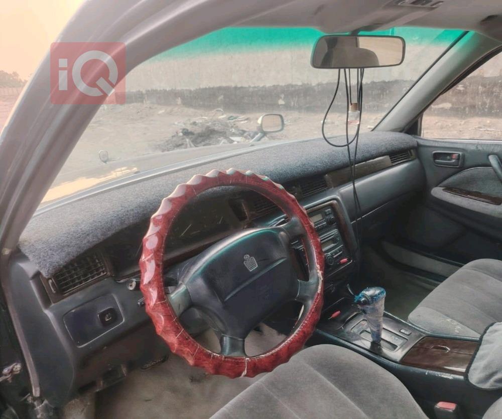 تويوتا كراون